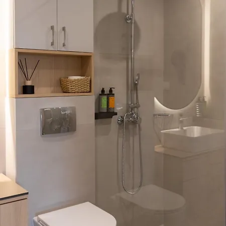 Eria Apartament *